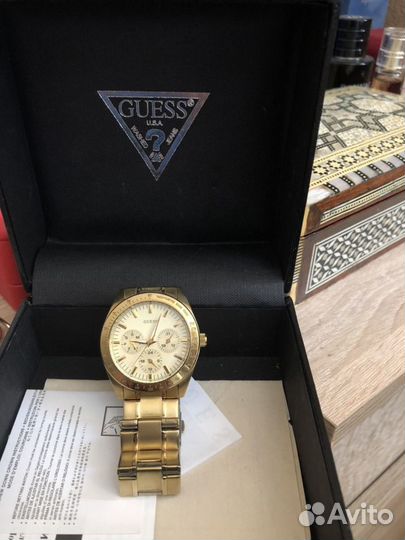 Часы Guess, цвет золото