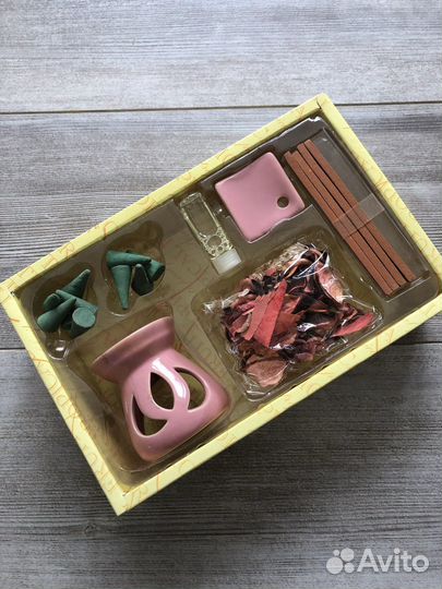 Ароманабор : палочки, лампа, масла