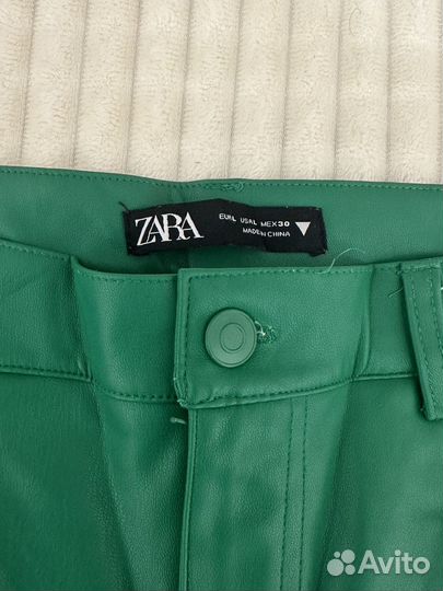 Кожаные брюки zara прямые