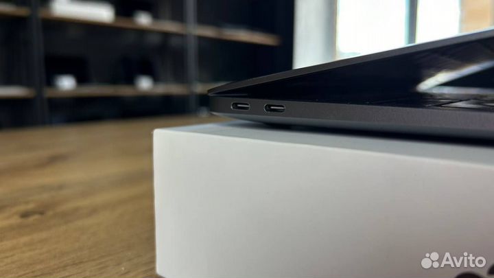 MacBook Air 13 2020 m1 новый