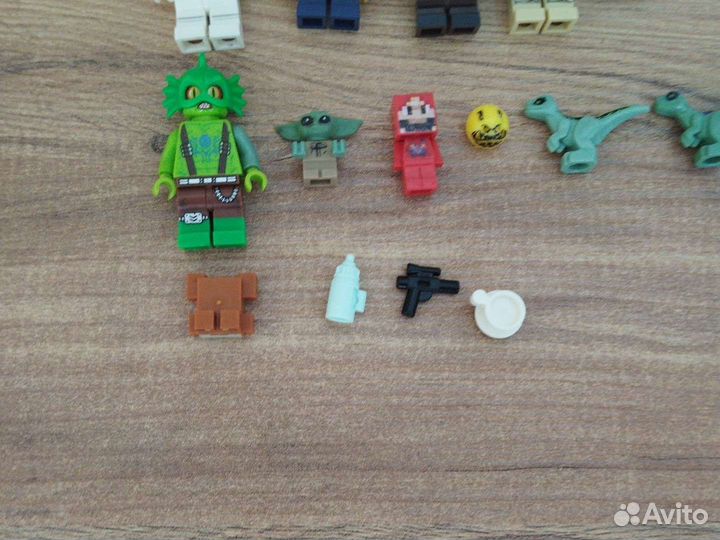 Lego Минифигурки + аксессуары
