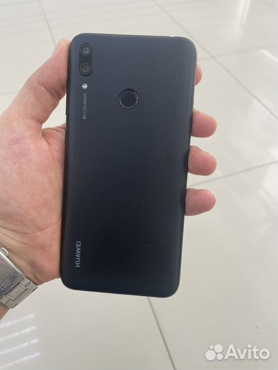 HUAWEI Y7 (2019), 4/64 ГБ