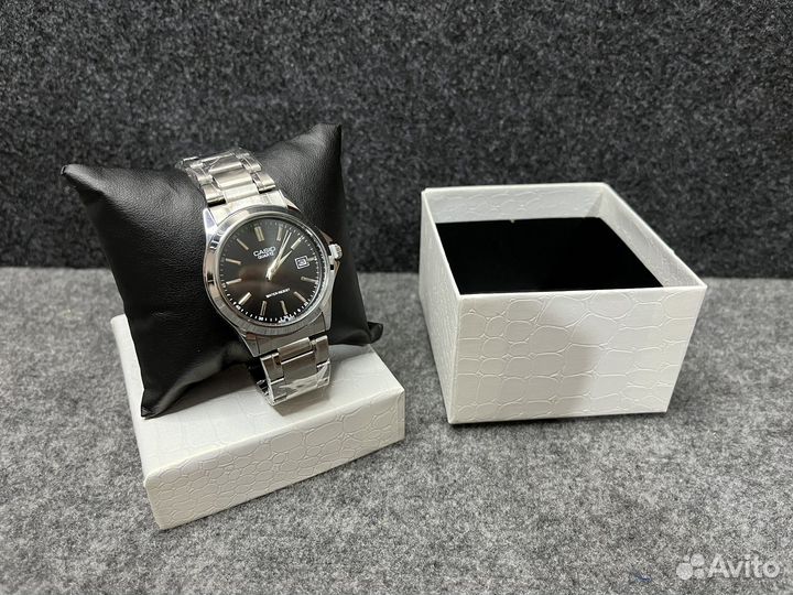 Часы casio в подарочной коробке