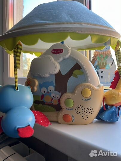 Мобиль на кроватку tiny love