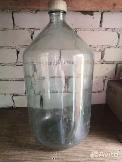 Бутылка стеклянная 20 литров
