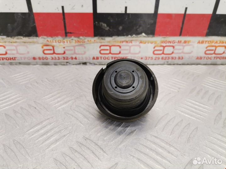 Пробка расширительного бачка Audi A3 8L 1996