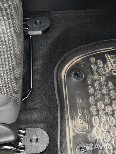 Заглушки крепления сидений Honda Fit 3g