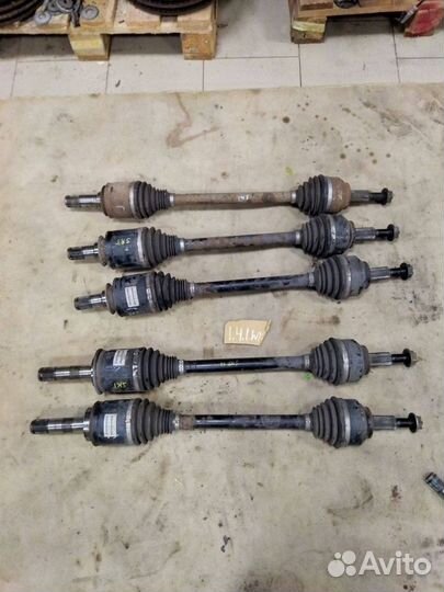 Полуось задняя jeep wk2 srt