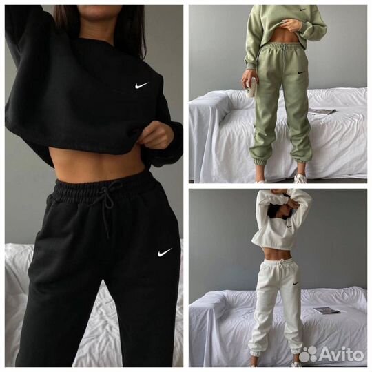Спортивный костюм женский