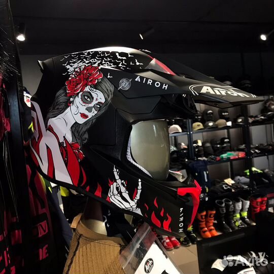 Кроссовый шлем airoh Twist 2.0