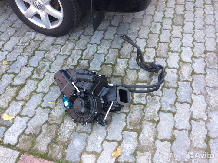 Т5/Т6 Печка печь задняя Мультиван Т5 Т6 Каравелла