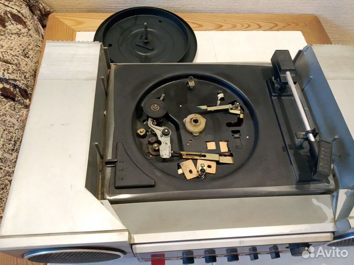 Радиола Вега 300 стерео