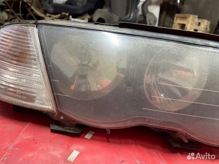 Фара галогеновая правая Bmw 3 Series E46 M54B20