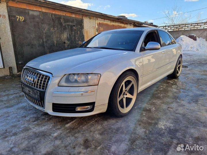 Разборка Audi S8 D3 2008 на запчасти