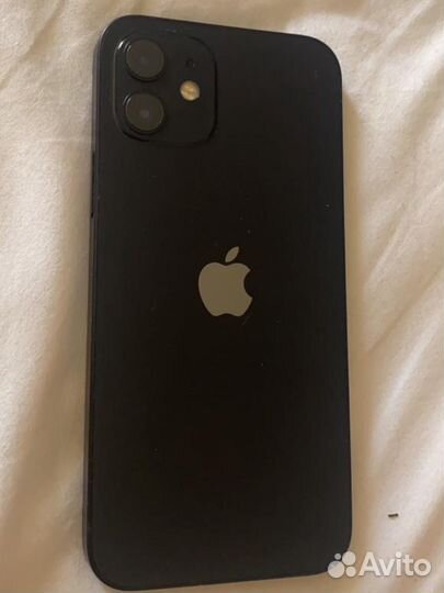 iPhone 12, 64 ГБ