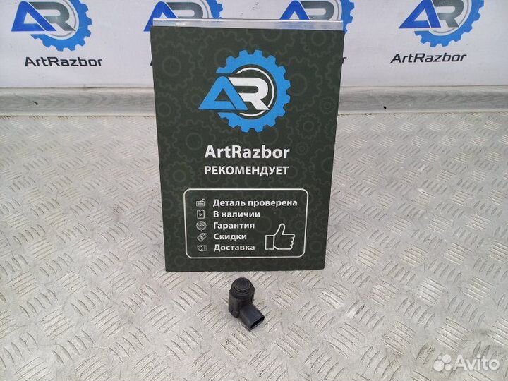 Датчик парковки передний Volkswagen Touareg GP 2.5