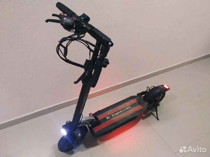 Электросамокат Kugoo M4