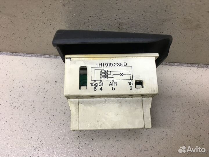 Индикатор Golf III/Vento 1991-1997