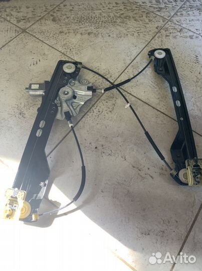 Стеклоподъемник опель зафира