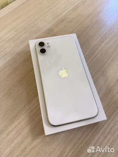 iPhone 11, 128 ГБ