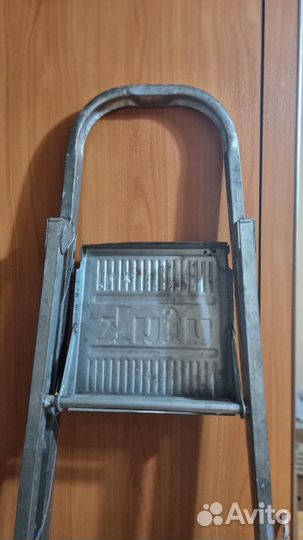 Стремянка 6 ступеней