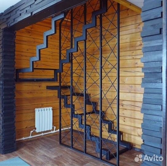 Лестница металлическая