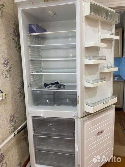 Холодильник атлант двухкамерный
