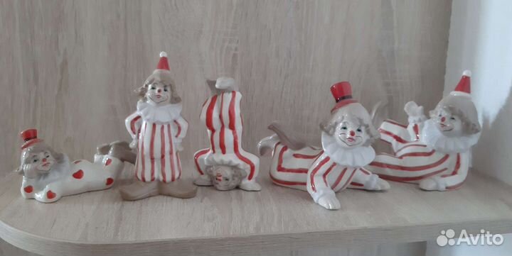 Фарфоровые статуэтки клоуны