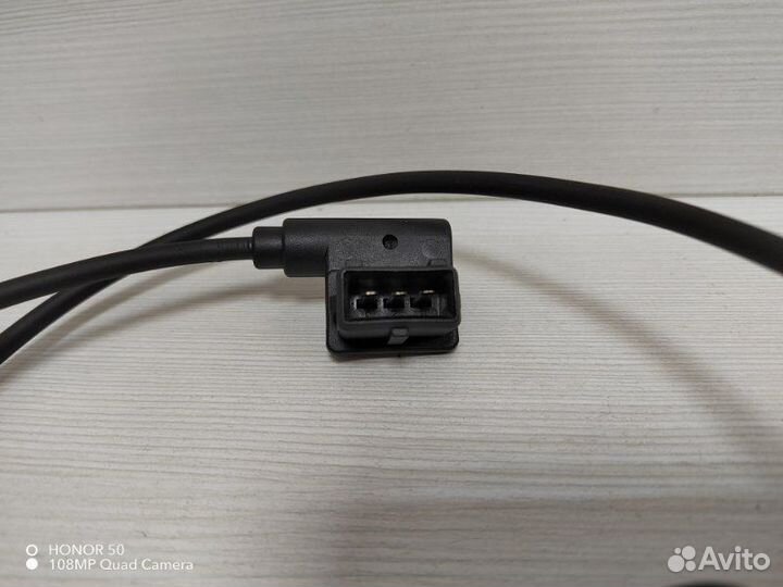 Датчик положения коленвала Bmw 5 E36 E34 1996