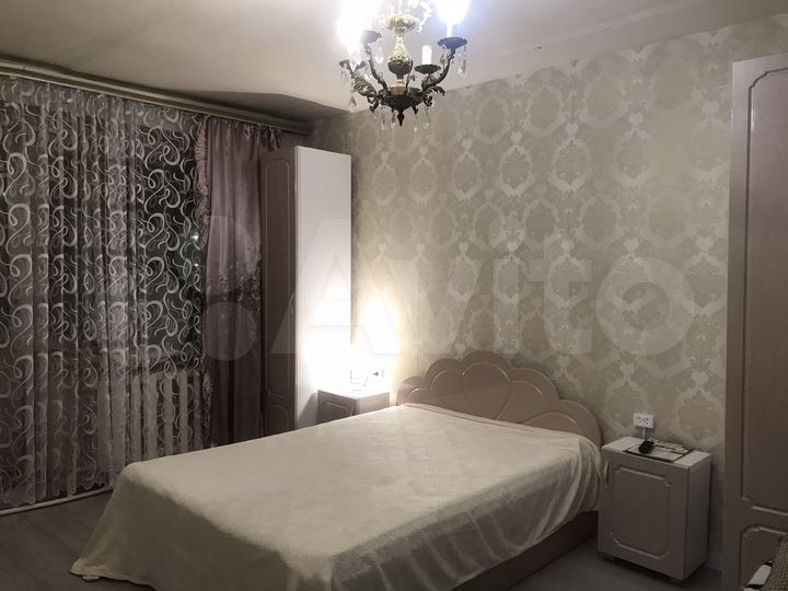 1-к. квартира, 52 м², 2/3 эт.