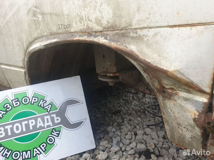 Крыло заднее левое Volkswagen Transporter T3