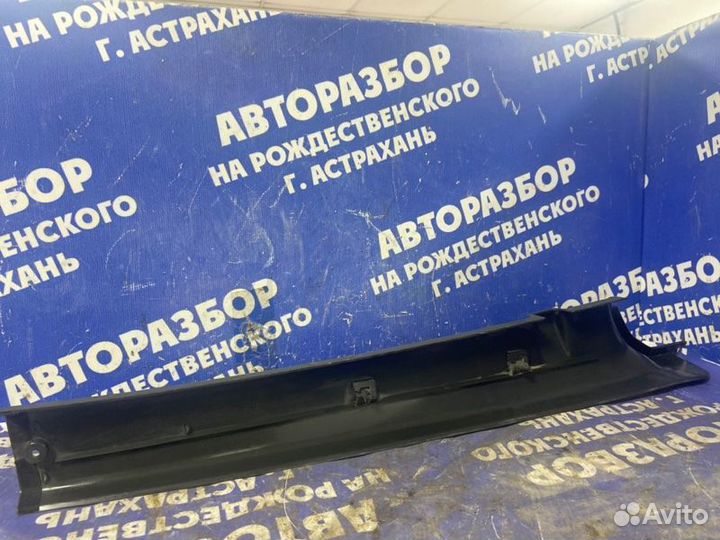 Накладка стойки. Iveco Еврокарго грузовой тягач