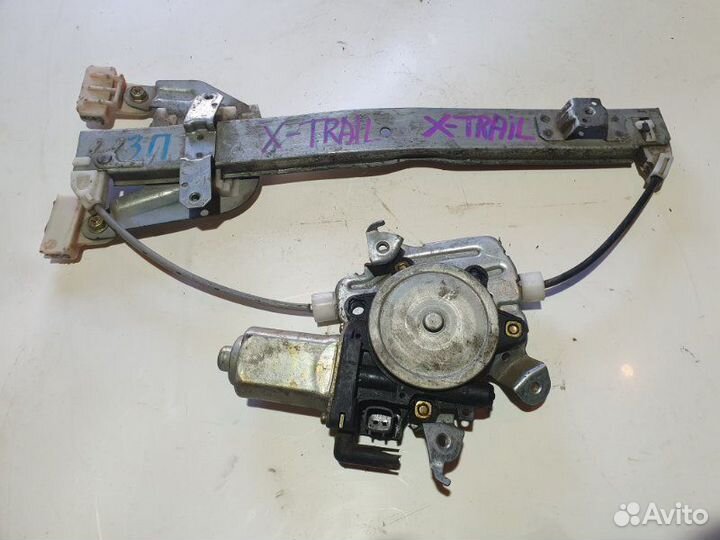 Стеклоподъемник задний правый Nissan X-Trail T30