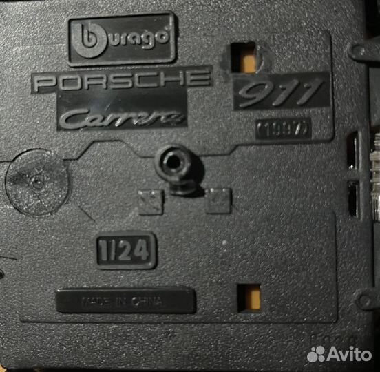 Porsche 911 carrera (1997) Burago 1:24