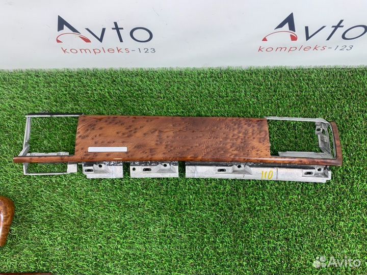 Декоративная накладка Audi A8 D3 BVJ 2009