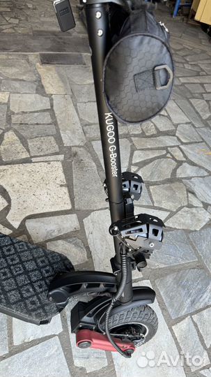 Мощьный элекро - самокат Kugo g buster