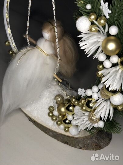 Композиция Девочка на качелях