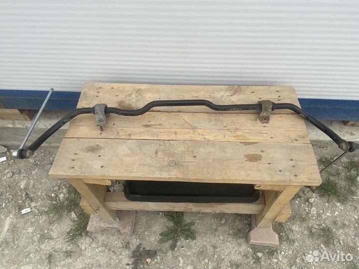 Стабилизатор передней подвески VW Touran