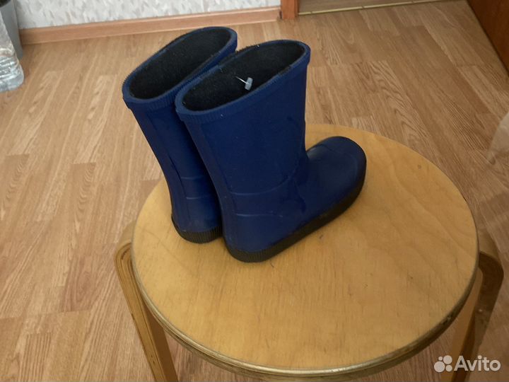 Резиновые сапоги