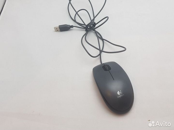 Logitech m90