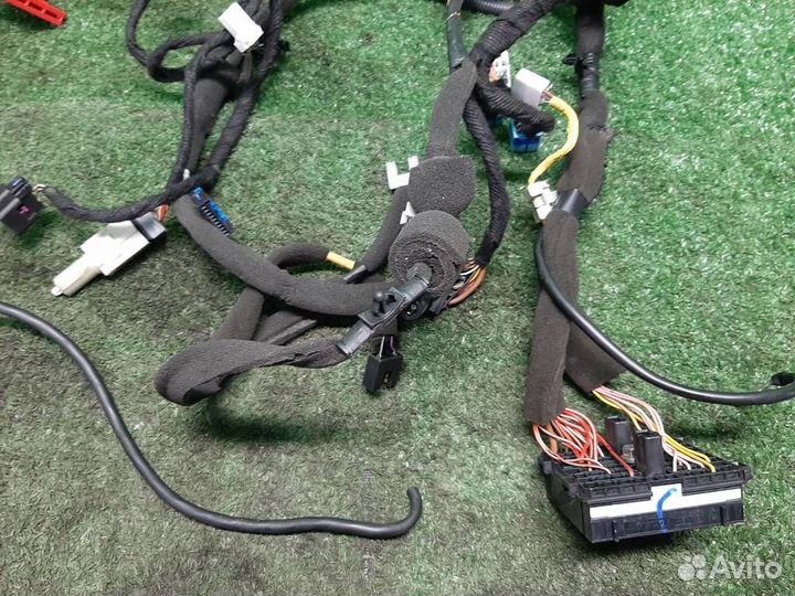 Жгут проводки торпедо Chevrolet Captiva 2008