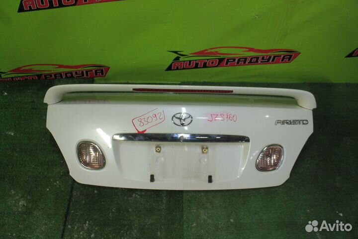 Крышка багажника lexus,toyota JZS160,JZS161 aristo