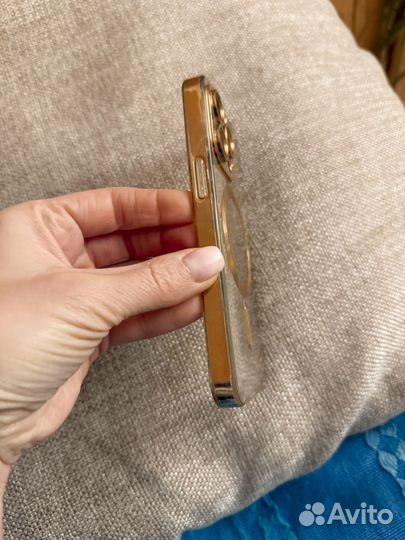 Чехол на iPhone 13 pro