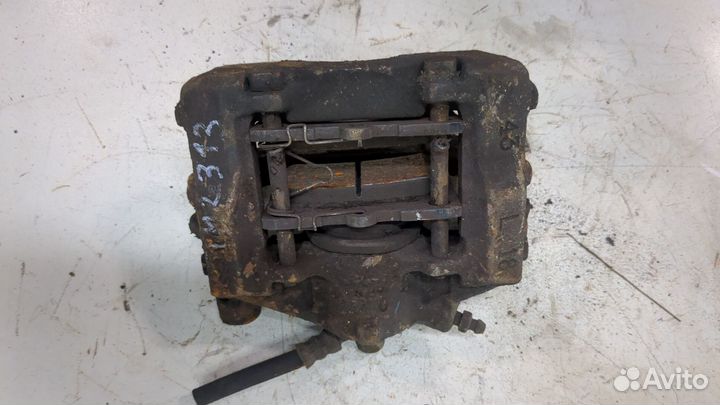 Суппорт Lexus IS, 2006