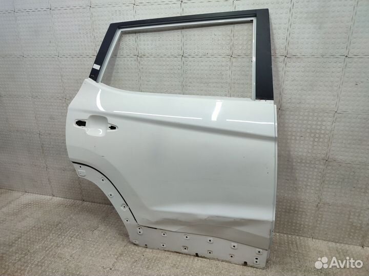Дверь задняя правая Москвич 3 2022