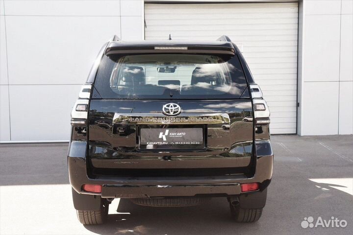 Toyota Land Cruiser Prado 2.8 AT, 2022