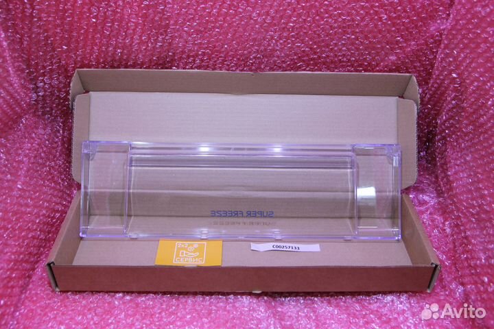 Панель ящика холодильника Indesit C00257133