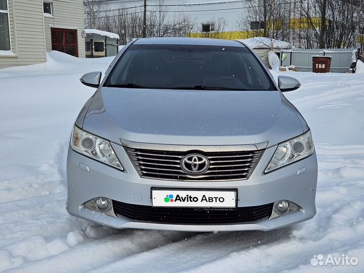 Toyota Camry 2.5 AT, 2012, 200 000 км