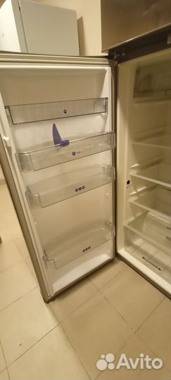 Холодильник whirlpool