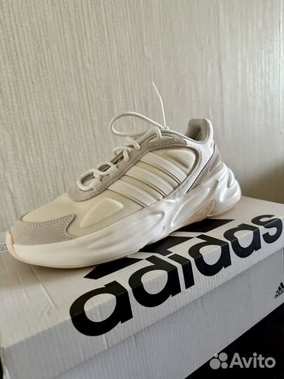 Кроссовки женские Adidas оригинал 38 р